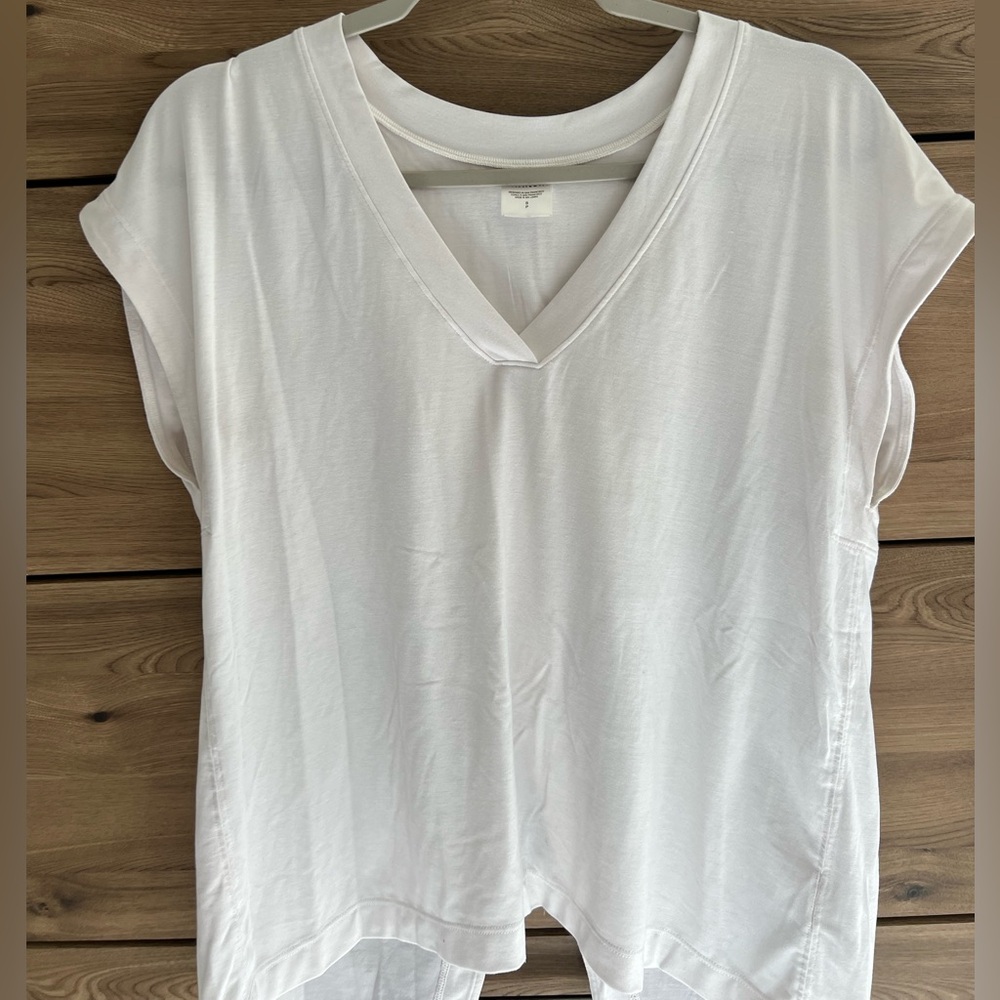 Athleta white v neck back tie shirt size small
